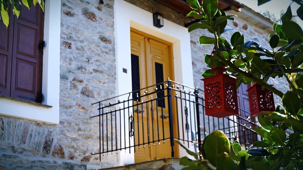 Villa Erifili By Pelion Esties อาจิออสจอร์จิโอนิลิอาส ภายนอก รูปภาพ